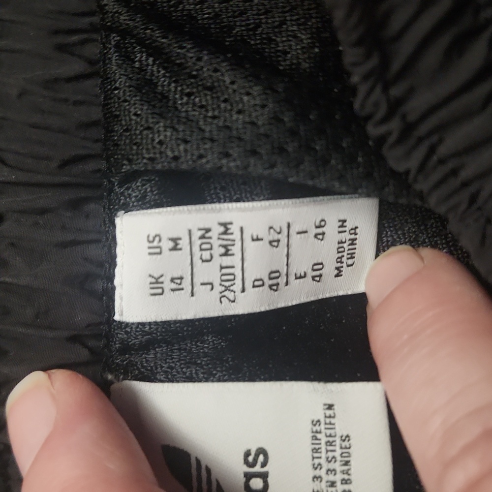 Adidas originals tricolor women's running shorts medium - Picture 6 of 9